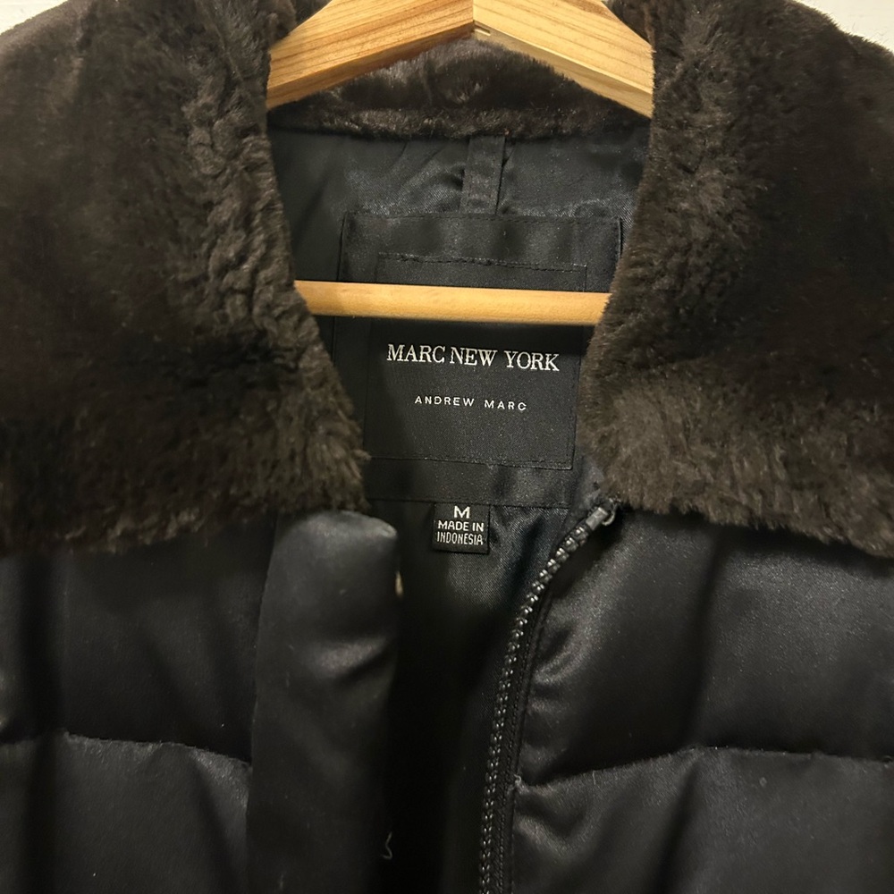 Down Jacket - Picture 2 of 4